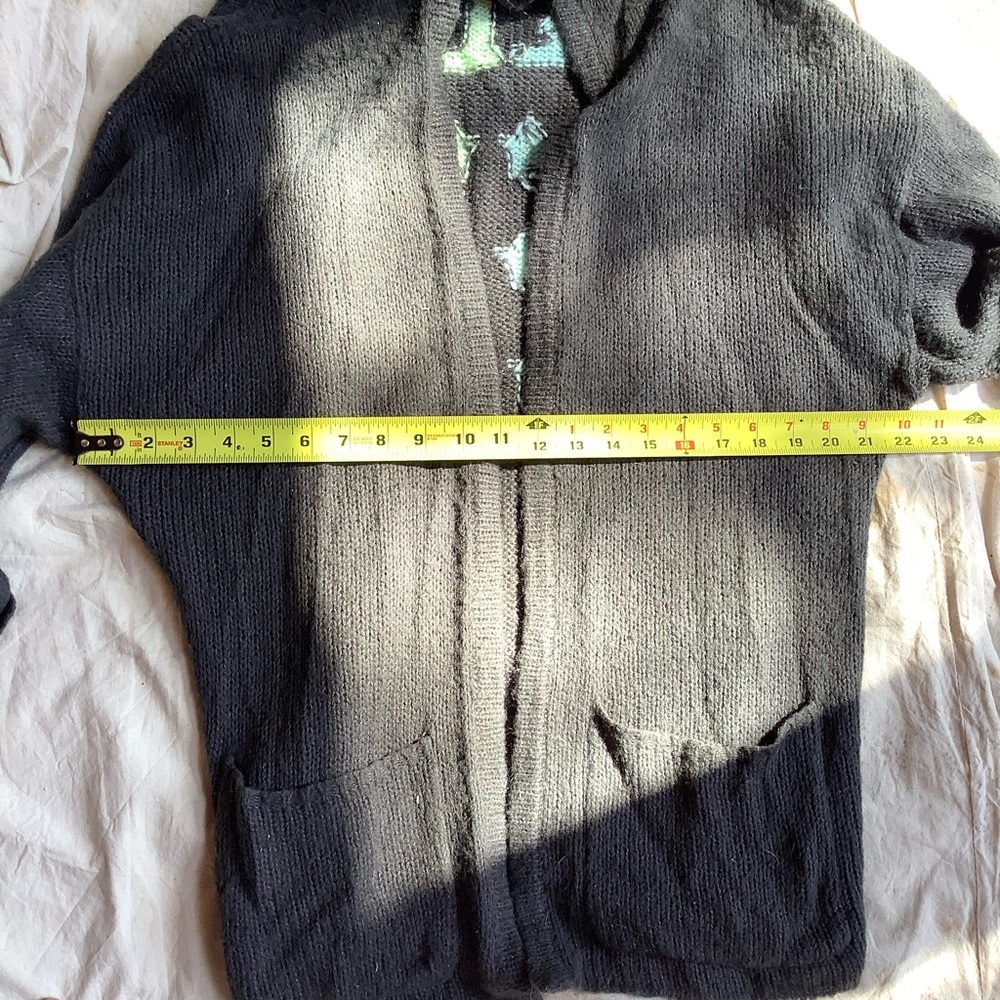 WILDFOX Stars Slouch Cardigan - Picture 7 of 7